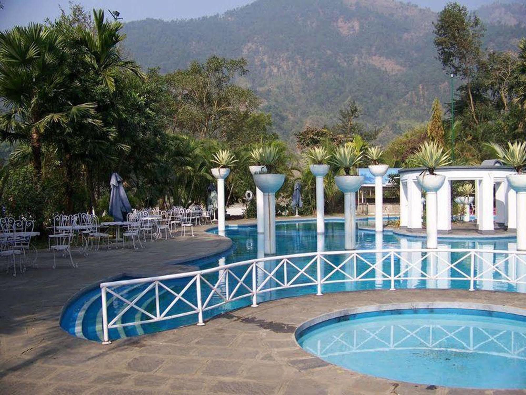 Riverside Spring Resort Darechok Extérieur photo